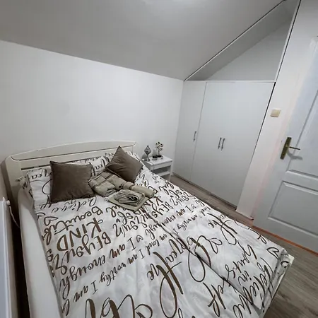 Case de vacanță Cerevicki Raj *